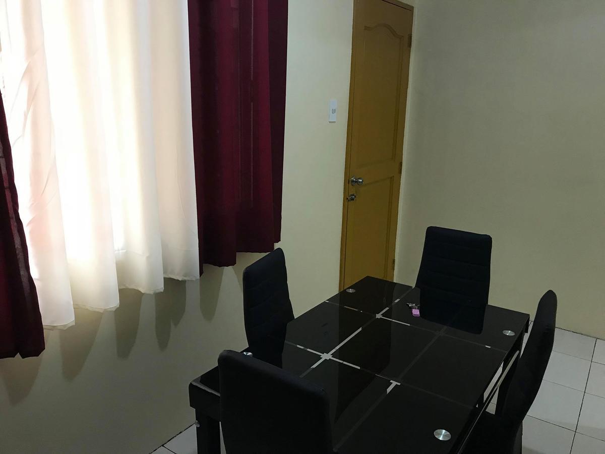 Отель Rv3 Transient House Анхелес Экстерьер фото